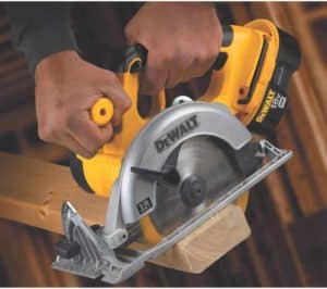 How To Use A Circular Saw For Beginners? 4 Easy Steps